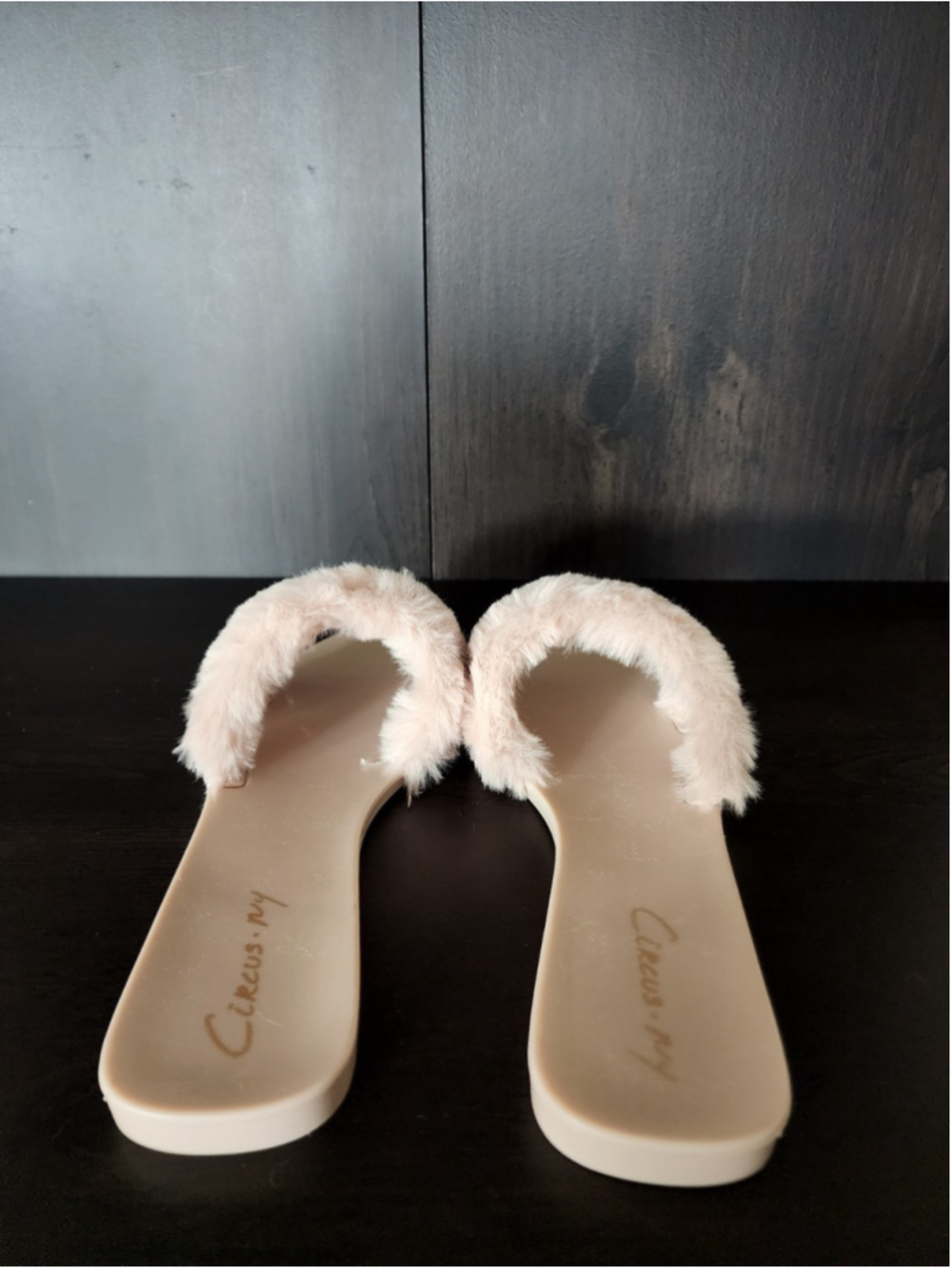 Circus By Sam Edelman Everette Faux Fur Jelly Slippers Sandal 7 M - Beige - Picture 6 of 13